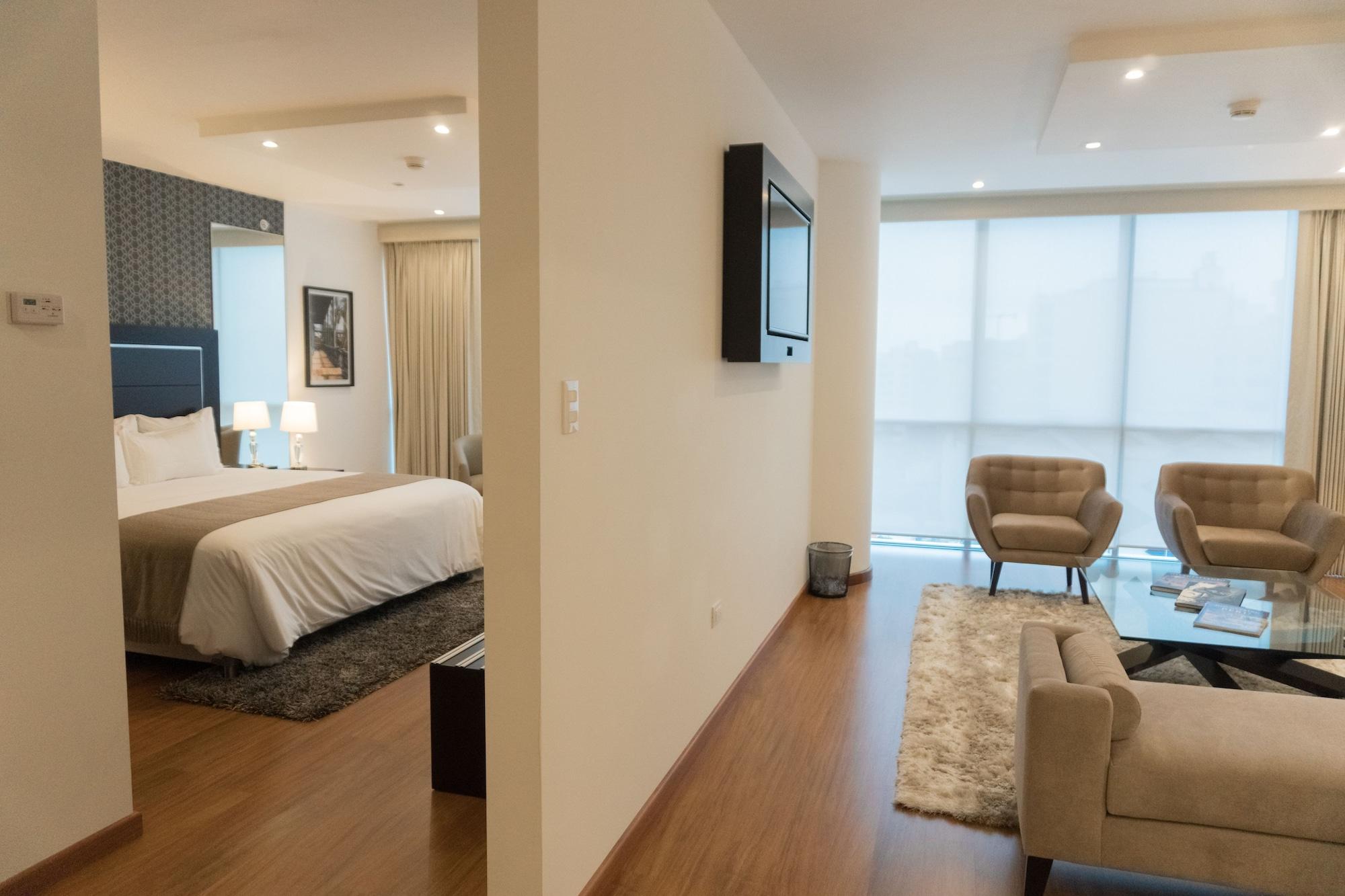 Jose Antonio Deluxe Hotel Lima Luaran gambar