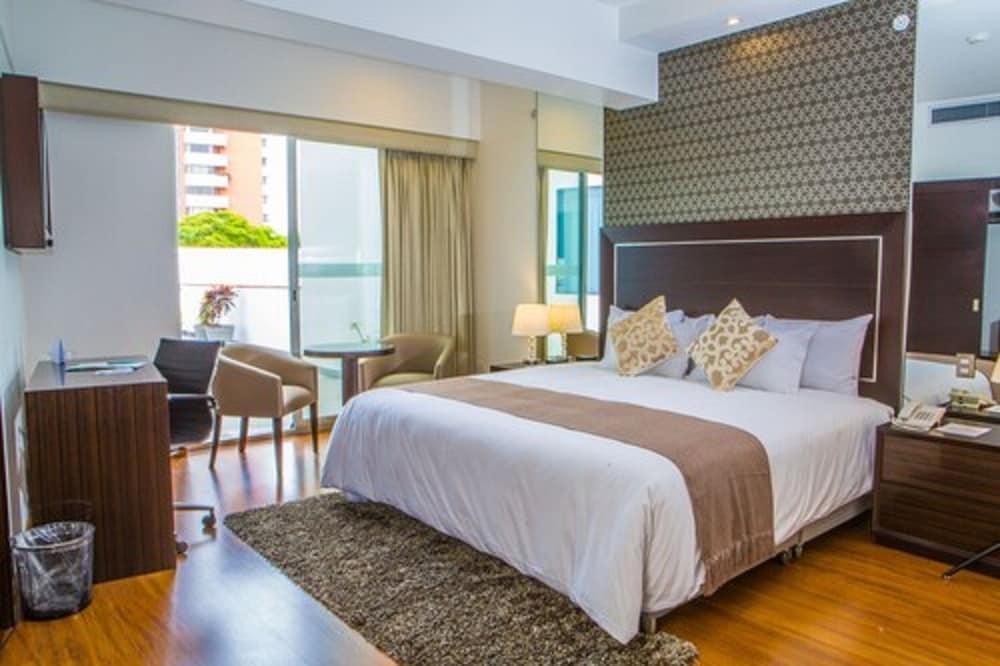 Jose Antonio Deluxe Hotel Lima Luaran gambar