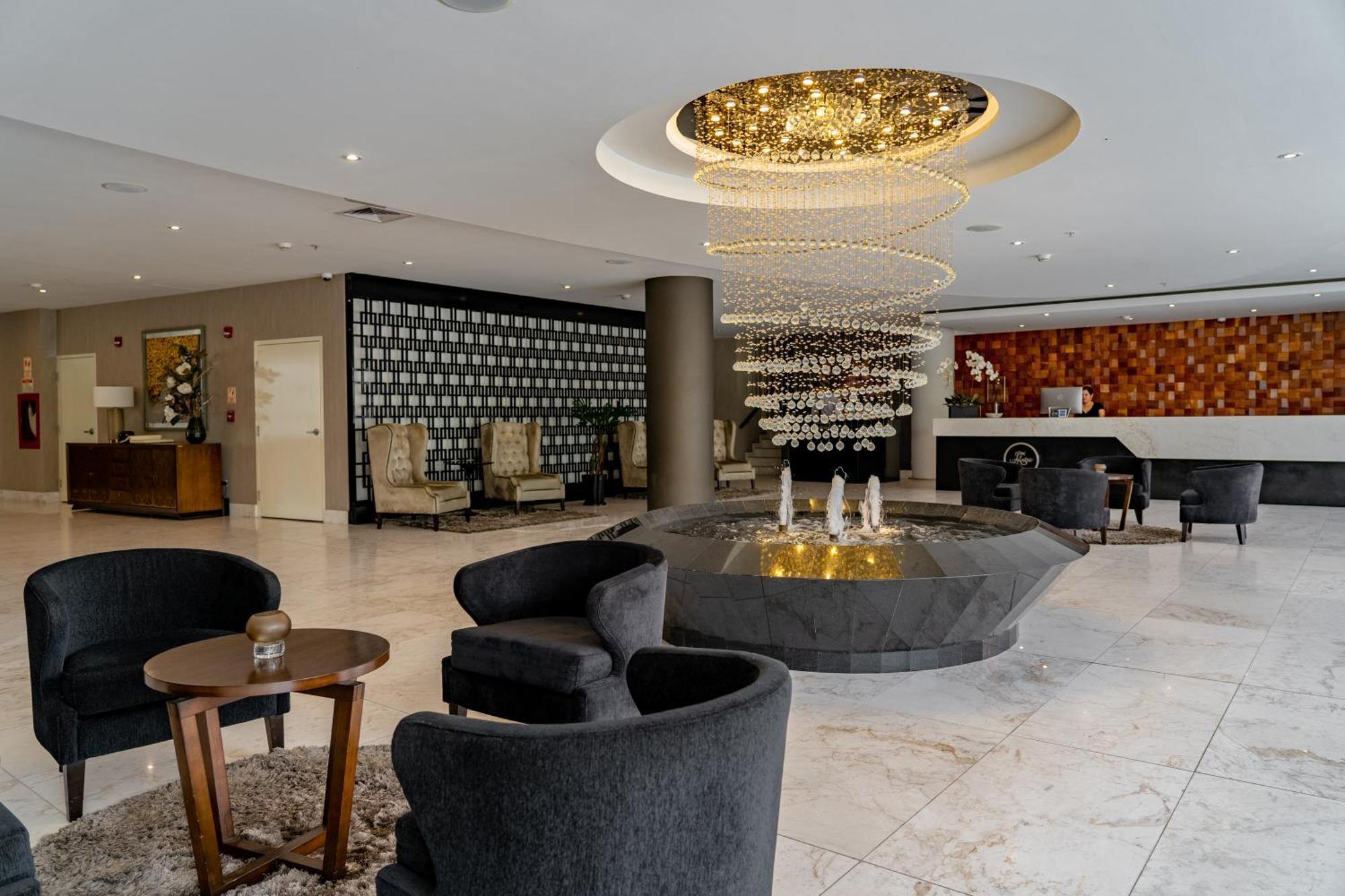 Jose Antonio Deluxe Hotel Lima Luaran gambar
