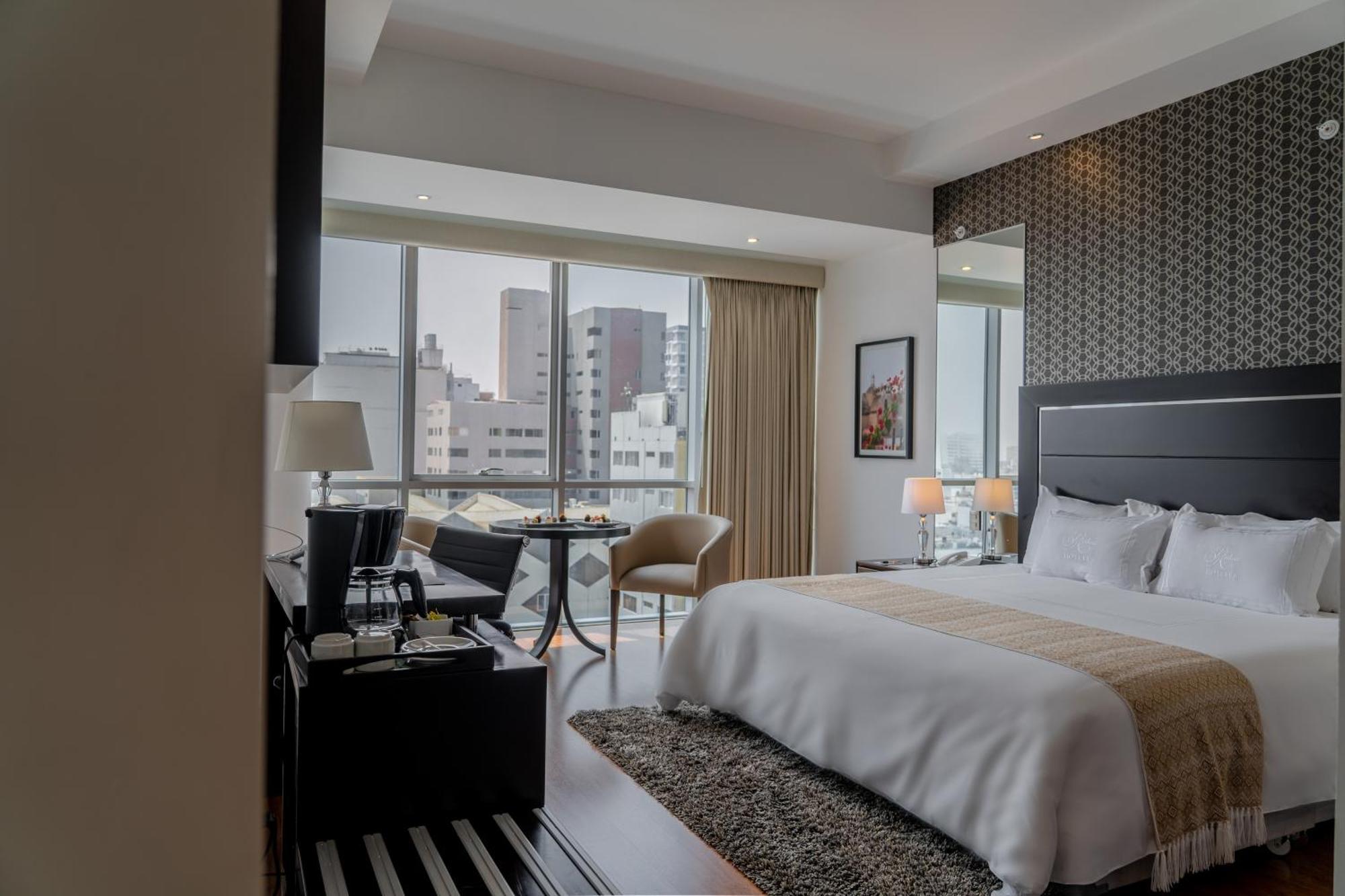 Jose Antonio Deluxe Hotel Lima Luaran gambar
