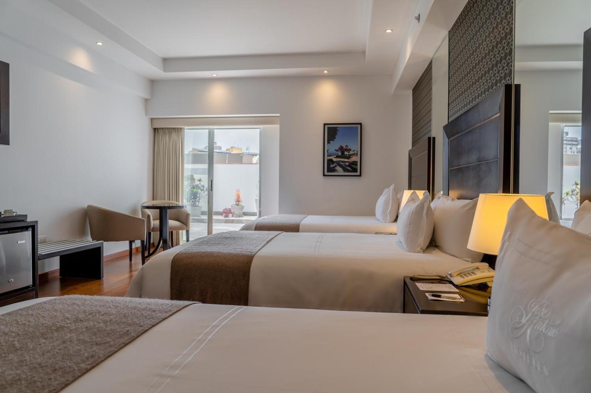 Jose Antonio Deluxe Hotel Lima Luaran gambar
